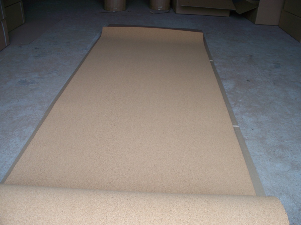 广州软木卷材特点，软木板介绍，软木板价格
