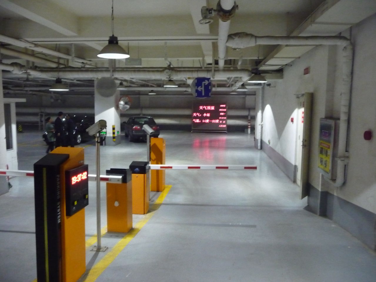河南睢县停车场管理系统，停车场划线，地下停车位划线