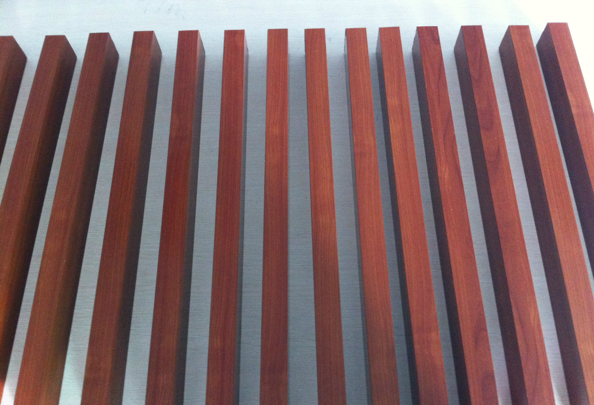 仿木纹铝单板厂 富腾木纹铝单板厂家 木纹铝单板优点
