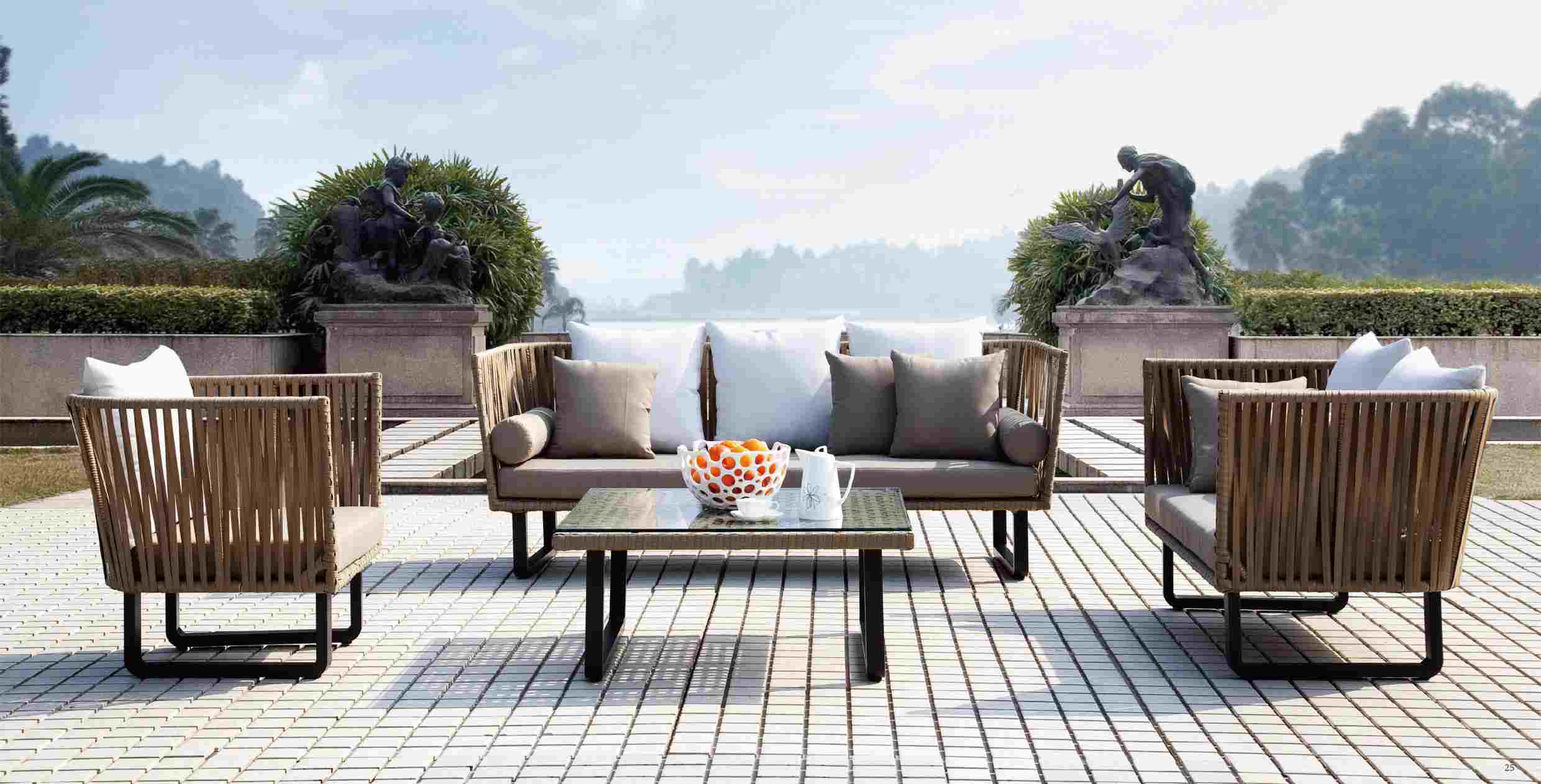 优质五金家具，广西户外家具厂家，编藤组合沙发有，组合花园藤沙发有