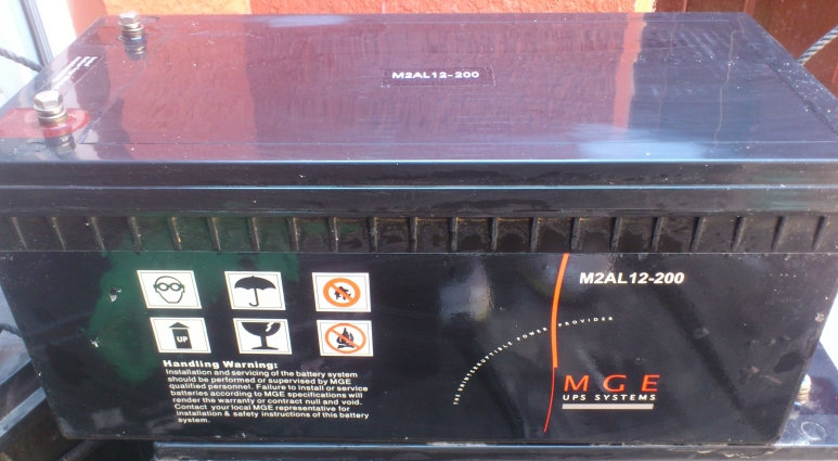 供应12V75AH梅兰日兰蓄电池M2AL12-75较新报价/品质保证