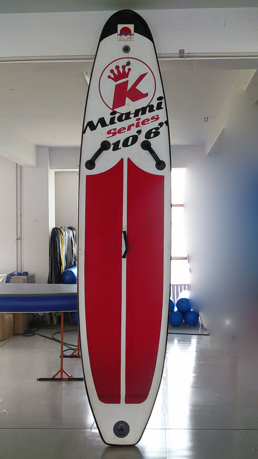 2017年较新款冲浪板，厂家直销冲浪板，款式新颖冲浪板