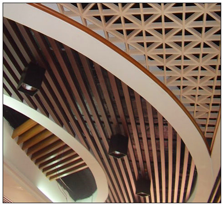 三亚天花吊顶饰材各种规格木纹铝方通定制厂家