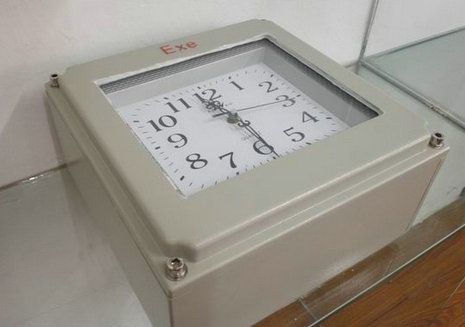 壁挂式方形防爆石英钟