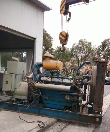 上海柴油发电机组回收公司