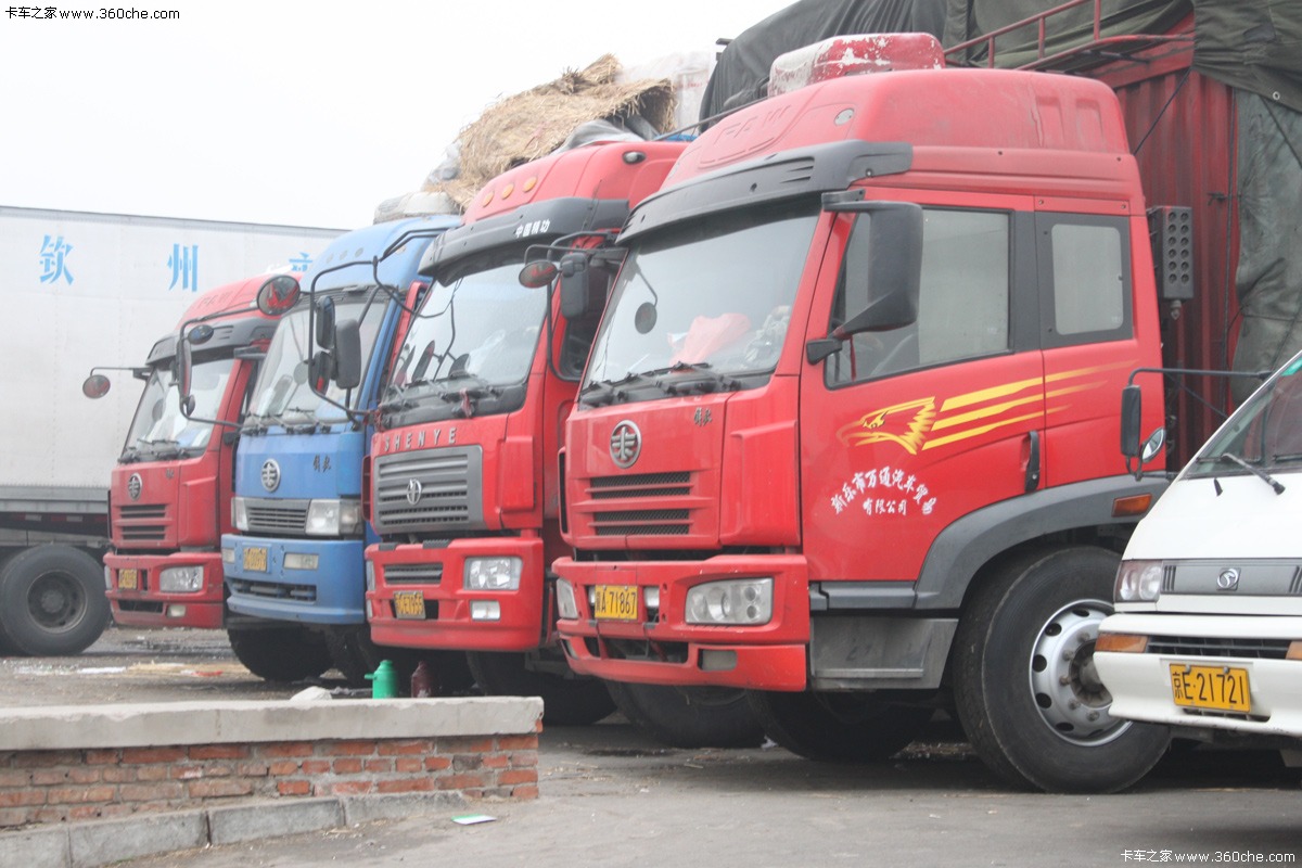 苏州相城太平物流公司9.6米车队运输