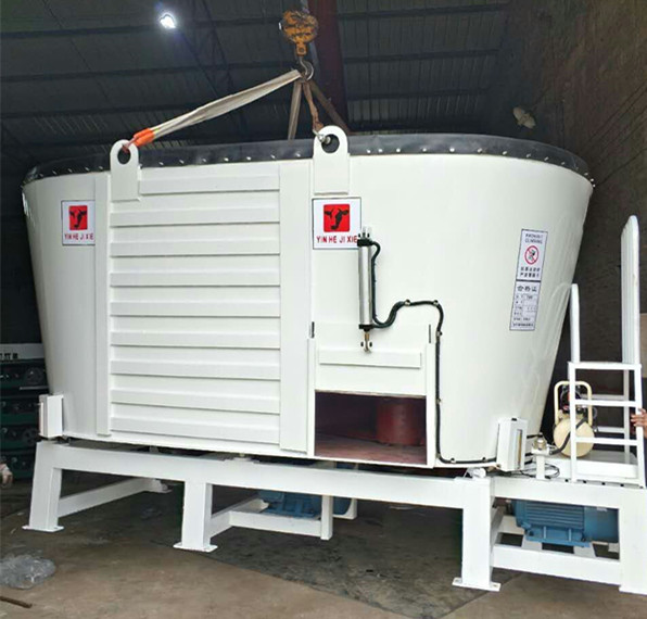 厂家供应牛羊养殖用5立方固定立式TMR饲料搅拌机