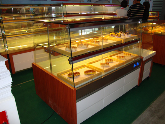 郑州专业定做生产面包糕点柜
