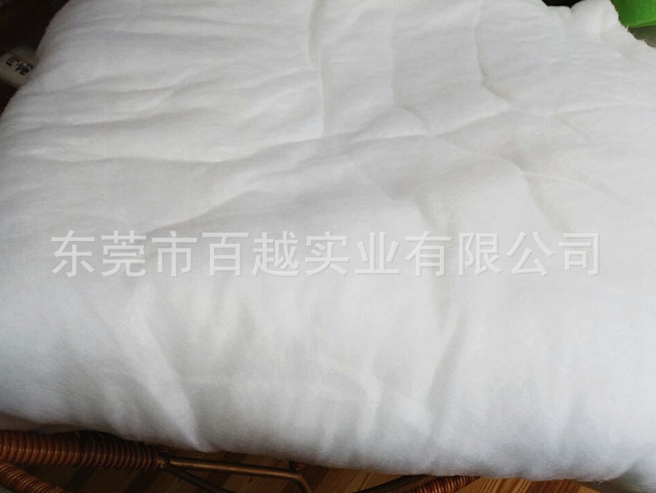 厂家直供发热棉 保温棉 服装发热保温棉 高档服装填充棉 冬装填充棉