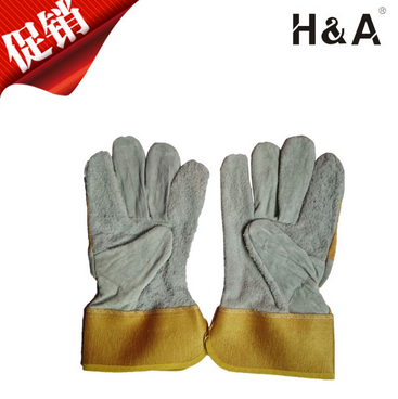 厂家批发二层牛皮电焊手套均码黄灰色短皮焊工手套 劳保焊接手套