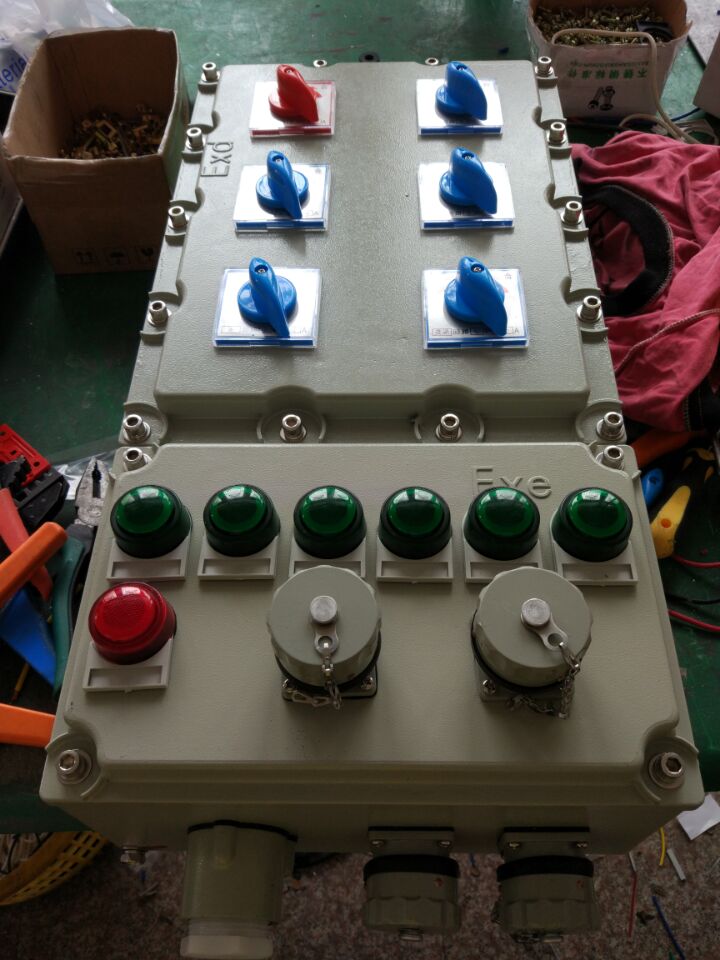 BXX51-4/K100防爆电源插座箱/防爆检修动力箱