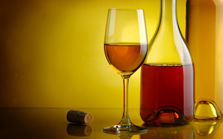 外贸公司从意大利进口红酒应该办理商检备案的资料