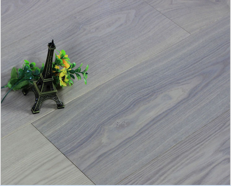 白蜡木多层实木复合地板15mm平面耐磨漆地板平扣地板室内地板