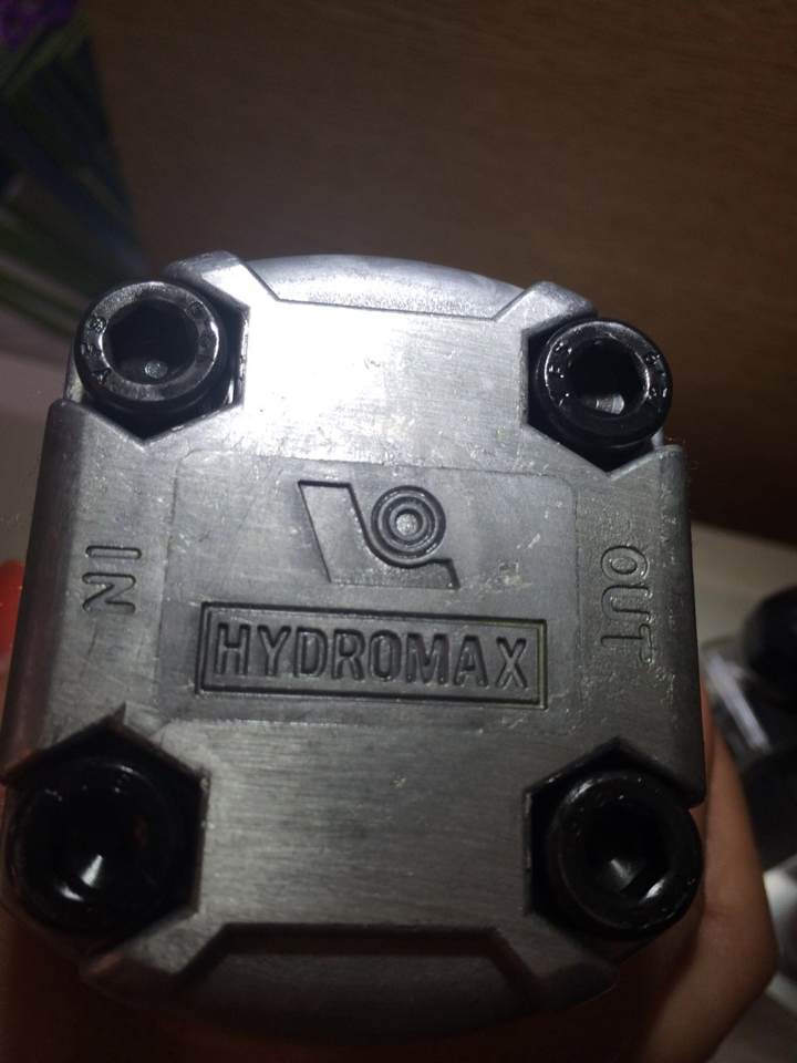 现货HYDROMAX新鸿齿轮泵HGP-1A-F1R
