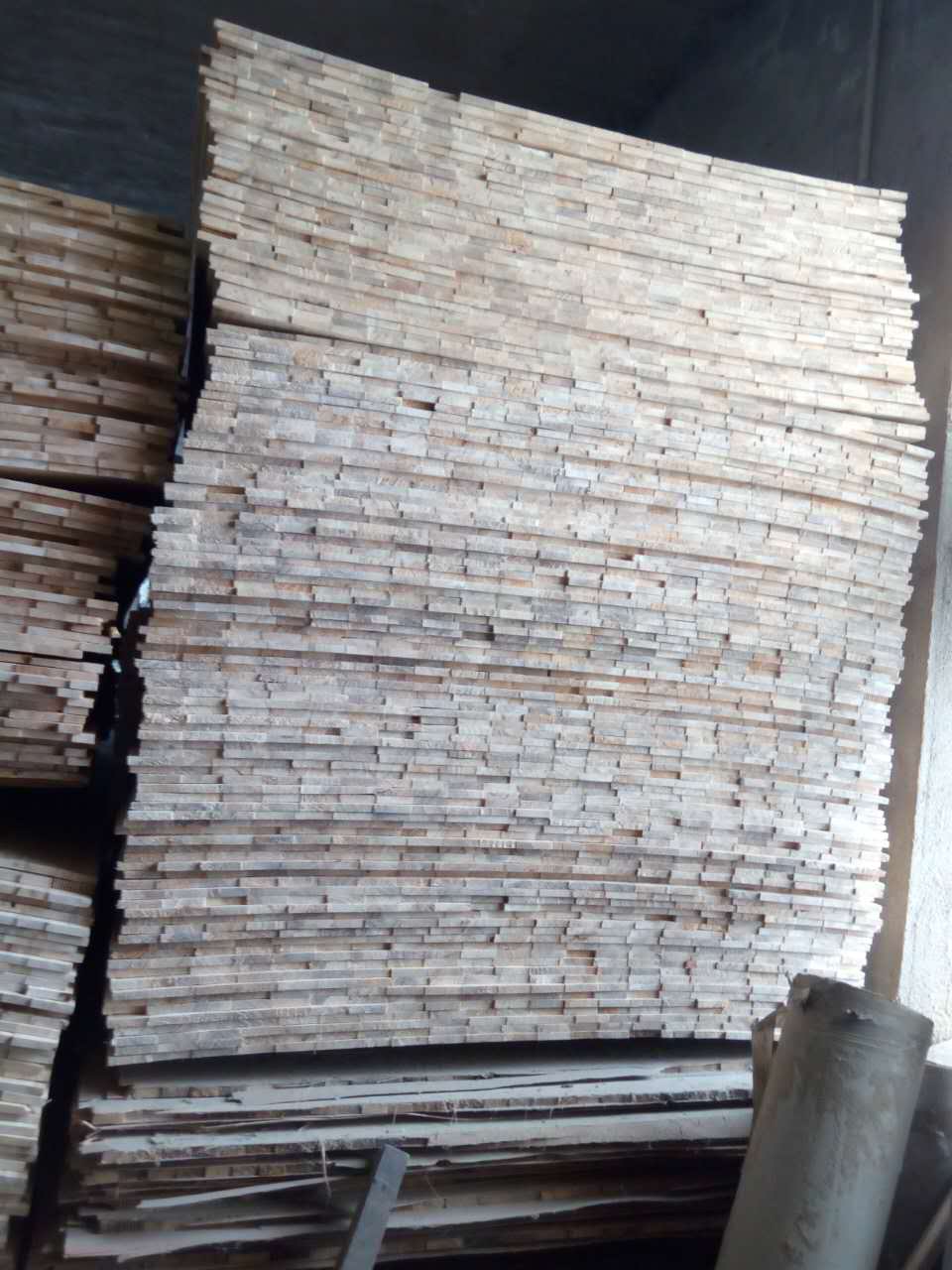 牡丹江衡运木业板材厂，我们用心，用户放心 专业生态板生产厂
