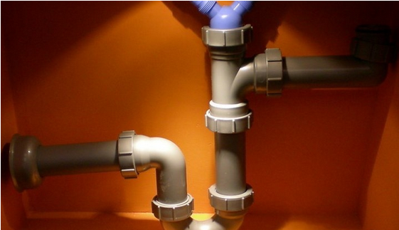 家装水管验收有技巧，6招解决水管渗漏