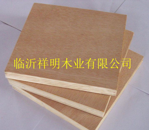 临沂木板材厂家生产16.5mm7分条废旧模板二次成型包装板家具板装饰面板
