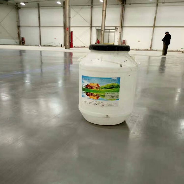 青岛水性环氧地坪漆越来越多的被应用到各种场所