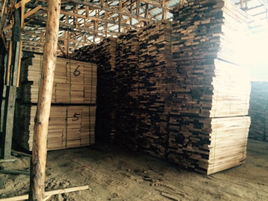 哈尔滨优质板材定制家具木板材料 尚志专业加工家具榆木实木板材原料