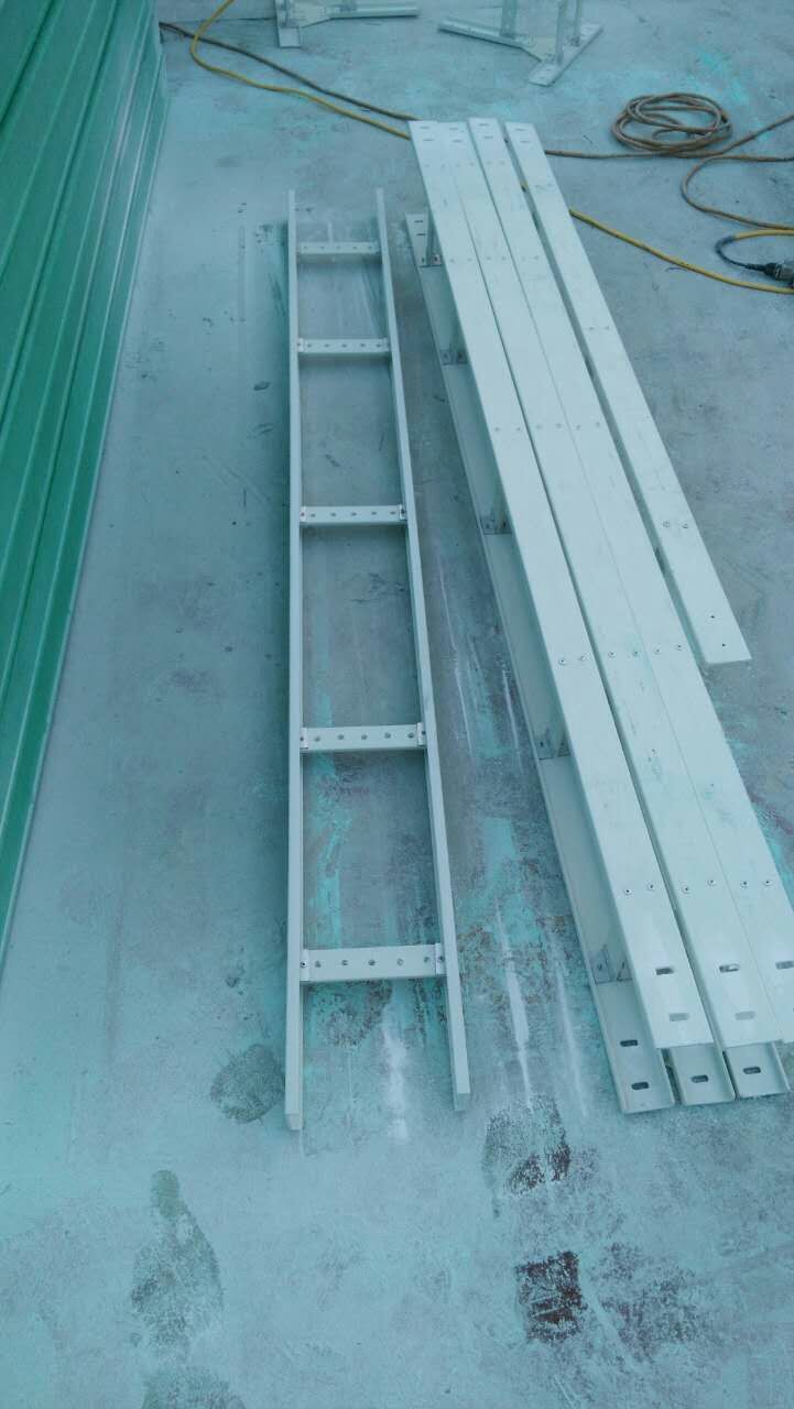 厂家供应玻璃钢工字型桥架