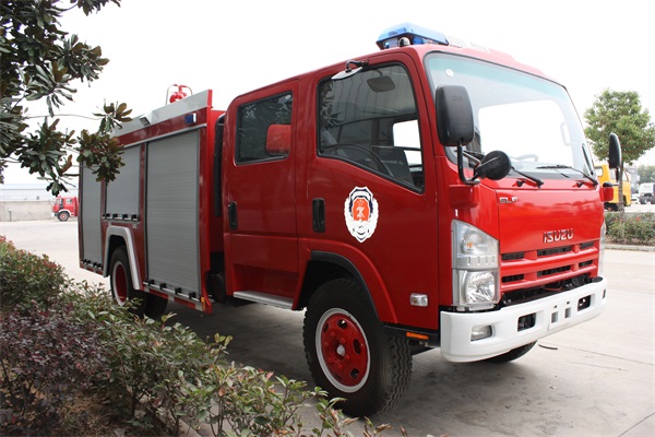 五十铃700P消防车价格，消防车厂家直销，广东省消防车价格