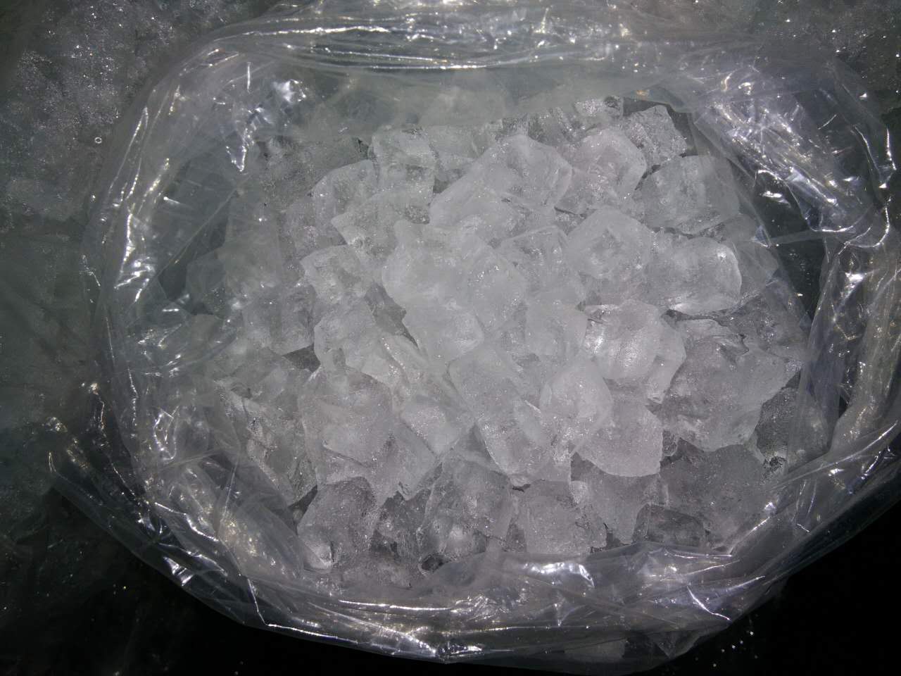 牡丹江专业加工冷藏用冰块 牡丹江厂家*运输食品用冰块