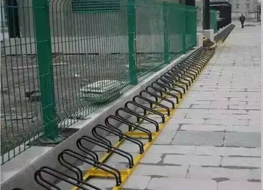 供应天津自行车停车架厂家以优质的服务取得你的信任