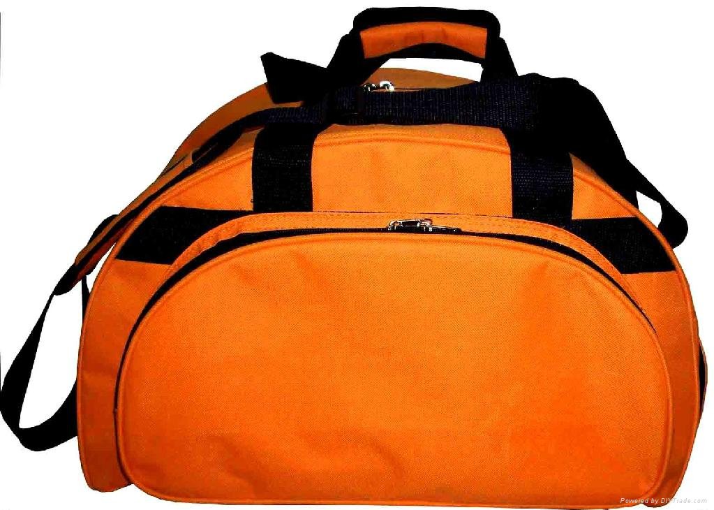 高档大气橙色旅行包
