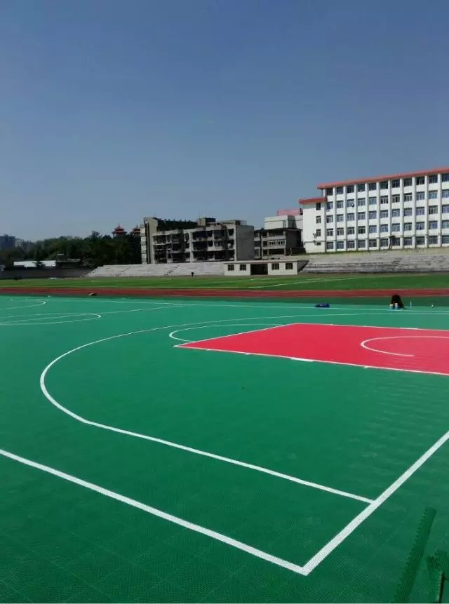 幼儿园彩色操场施工，上海森炎体育 图片，品牌，生产供应商