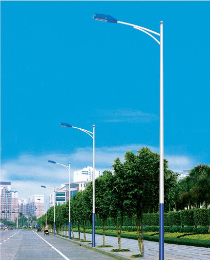 新型城市道路灯，可以选择江苏森发，森发路灯款式较新颖