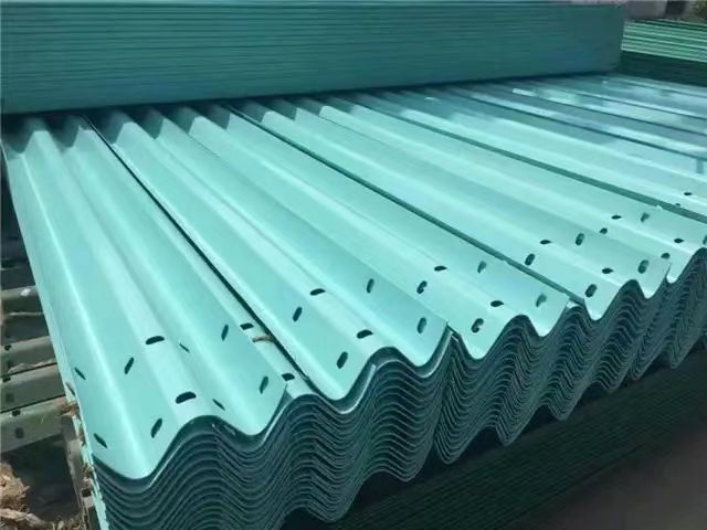 波形护栏施工方案与验收标准波形护栏板厂家质量保证