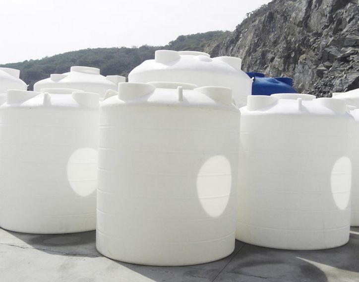 5吨塑料桶供应，厂家500升，1吨，2吨，3吨,5吨,6吨，8吨，10吨，15吨，20吨，30吨塑料桶规格齐全