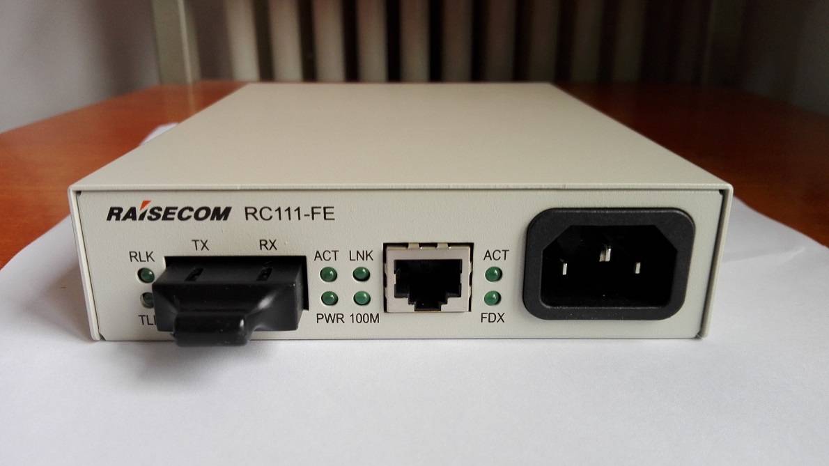 瑞斯康达RC111-FE-S1光纤收发器