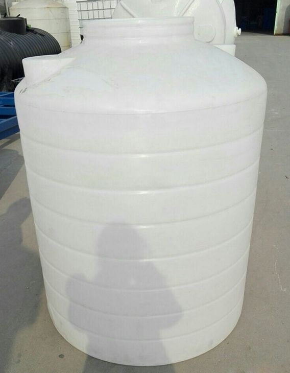 信诚供应500升塑料桶，0.5吨塑料罐食品级防腐蚀，厂家其它规格200升——30吨储罐全，欢迎采购