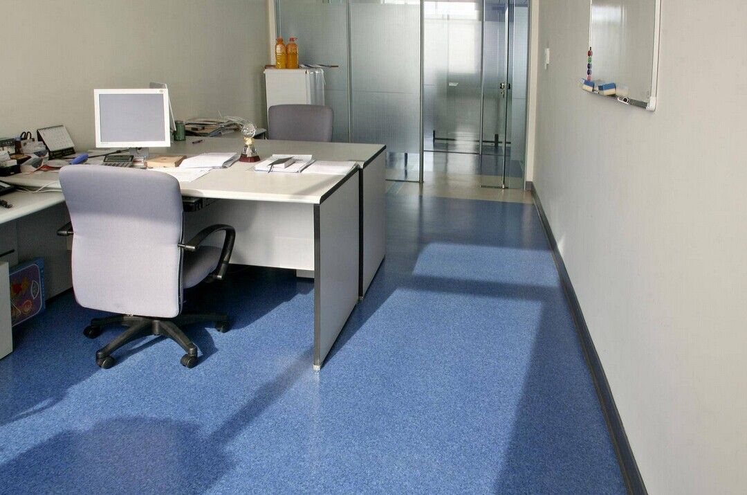 pvc塑胶地板 商用办公地胶 防滑环保 耐磨