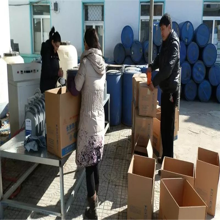 济宁玻璃水设备玻璃水生产厂家送配方