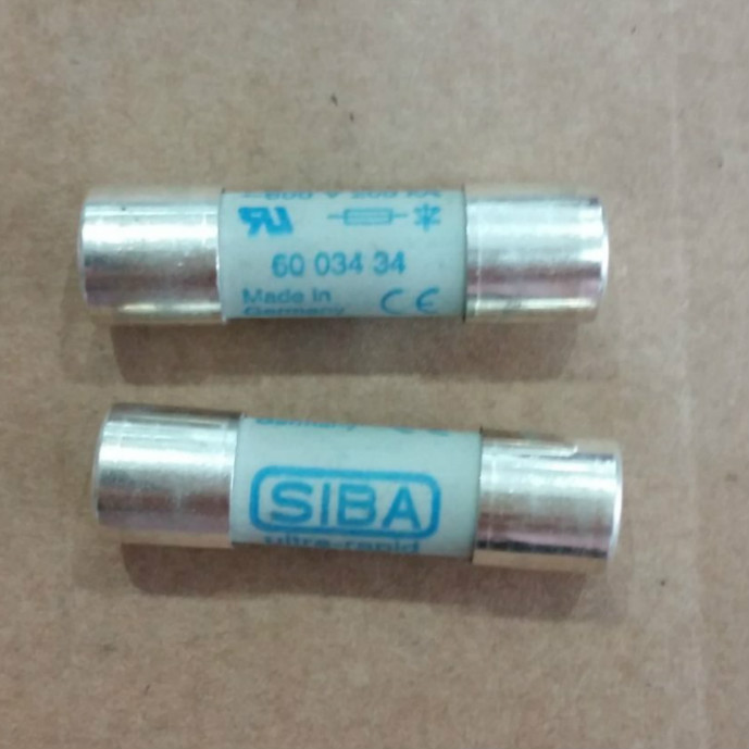 德国SIBA西霸熔断器1002807.35A原装进口熔断器