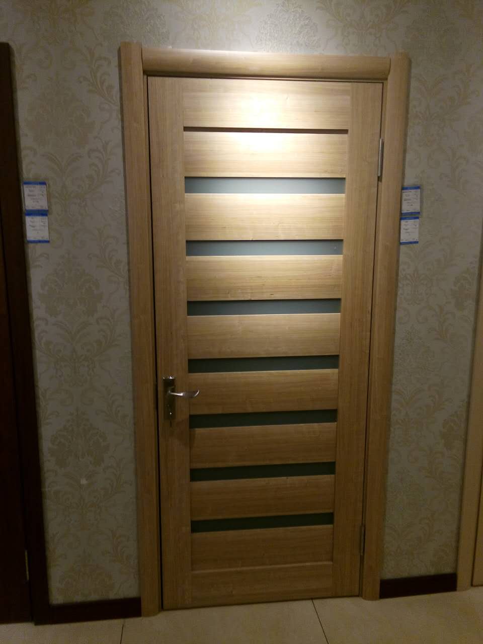 黑龙江省大庆市实木烤漆门有卖 _什么是实木烤漆门 实木烤漆门的分类