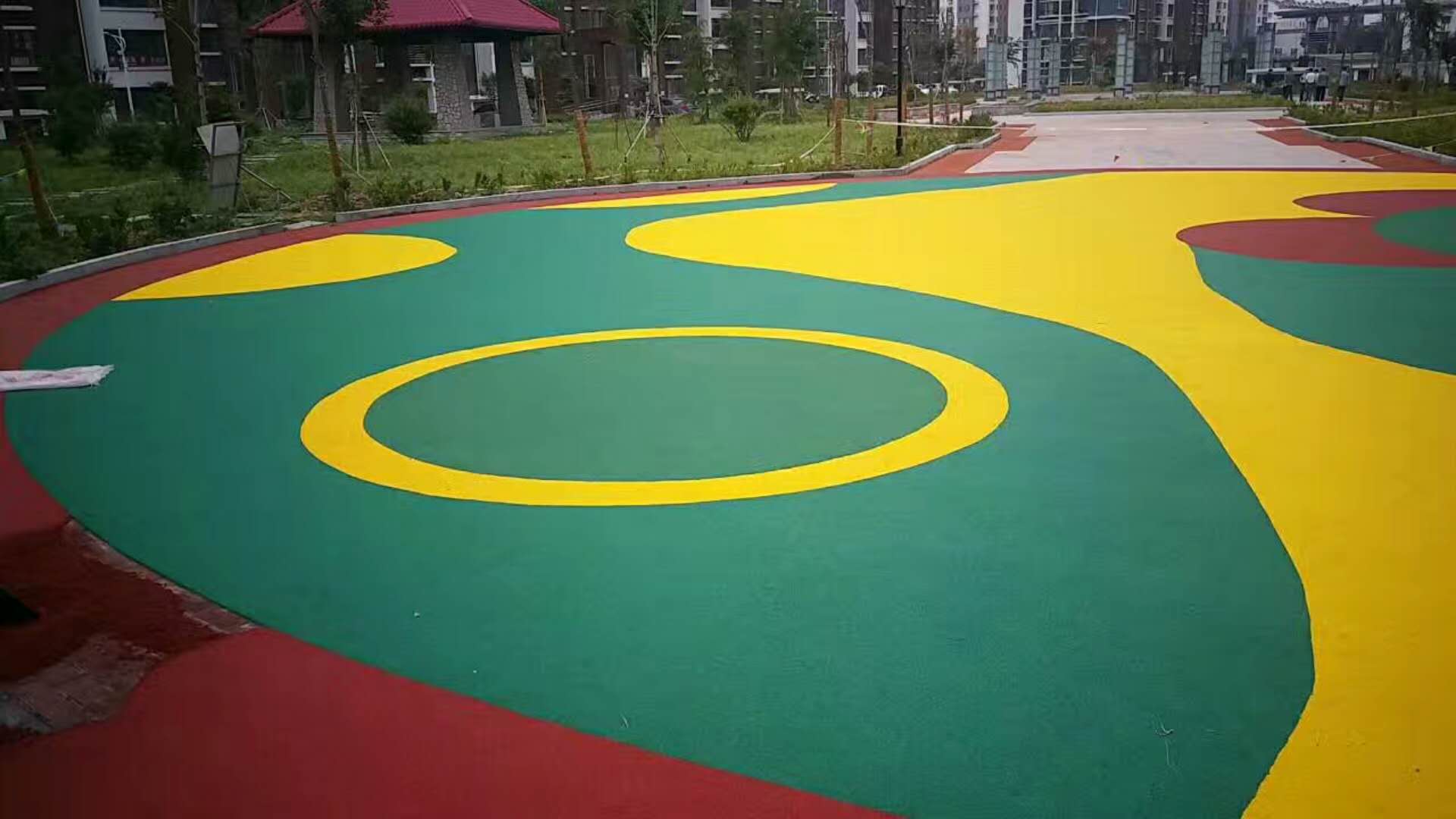 江阴无毒环保型塑胶跑道塑胶篮球场产品