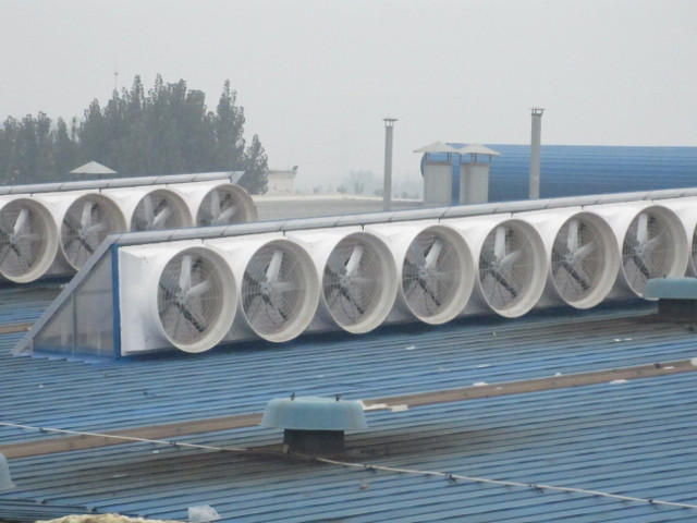 绿萱产品芜湖车间降温设备、宣城钢结构厂房通风换气设备、工厂排烟去异味设备