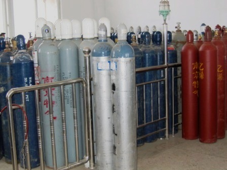 氦气标准气体厂家供应商