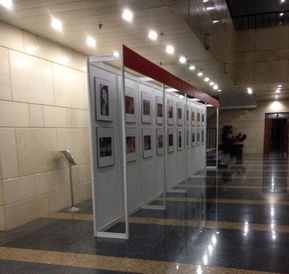 2017北京学校作品展示书画展板 大学生毕业作品展板 校园活动宣传板