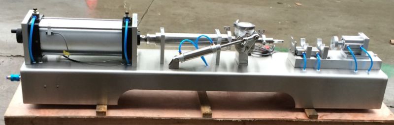 成都-饮品灌装机 芝麻油定量灌装机