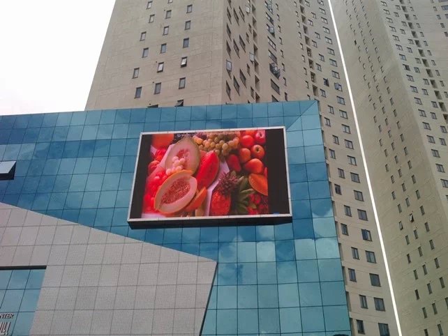 深圳惠众宇室外P5高清全彩LED显示屏厂家直销