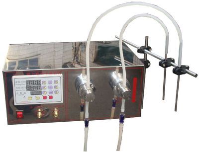 山东济南饮料磁力泵灌装机 香油磁力泵灌装机