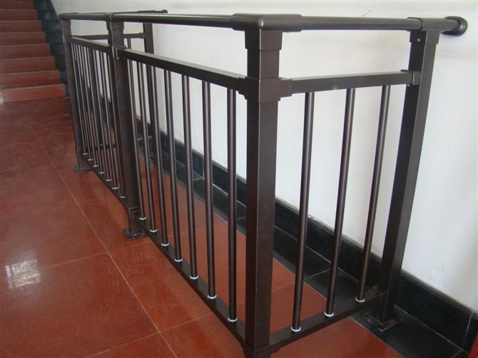 供应贵州厂家直销锌钢 不锈钢阳台护栏 楼梯扶手定做