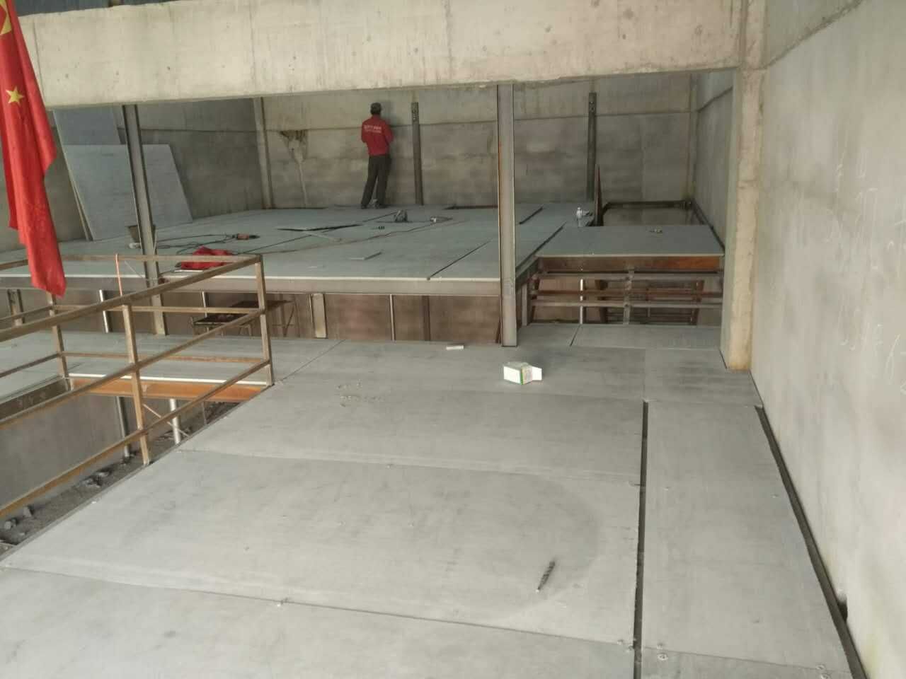 loft钢结构楼层板 各种规格中高密度水泥纤维板 A级防火水泥压力板