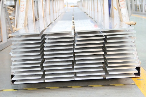 大量供应3003铝板幕墙板小规格铝棒止水铝带铝线厂家铝管