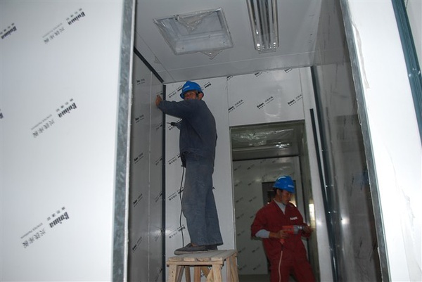 北京大兴区亦庄彩钢瓦屋顶安装 净化彩钢板安装