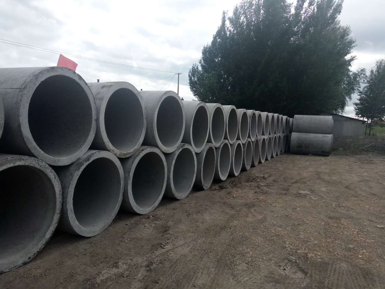饶河县专业供应混凝土水泥管 长期供应水泥管